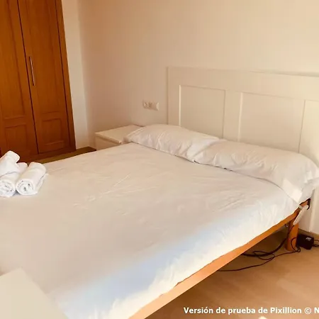 Apartamento Duques De 16 *