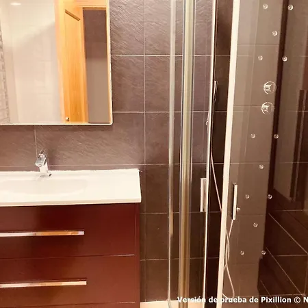 Apartamento Duques De 16 *